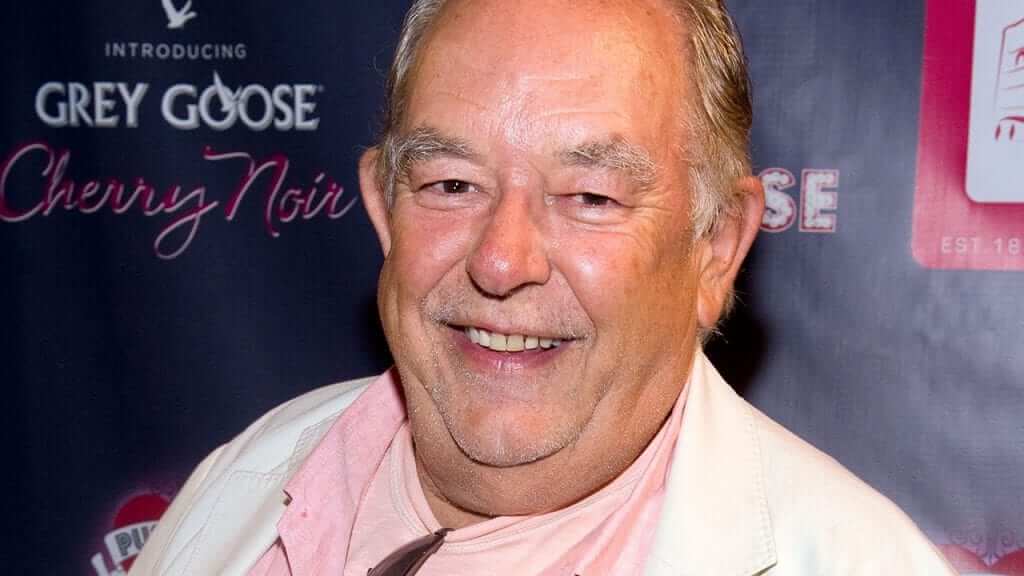 Robin Leach