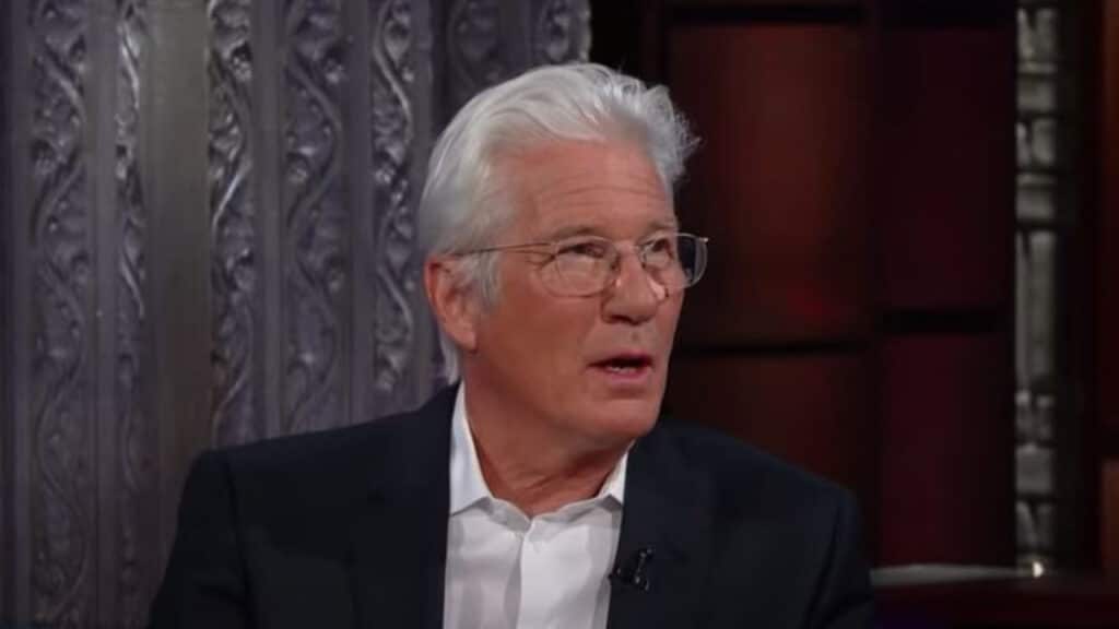 richard-gere-recovering-from-pneumonia-during-family-vacation