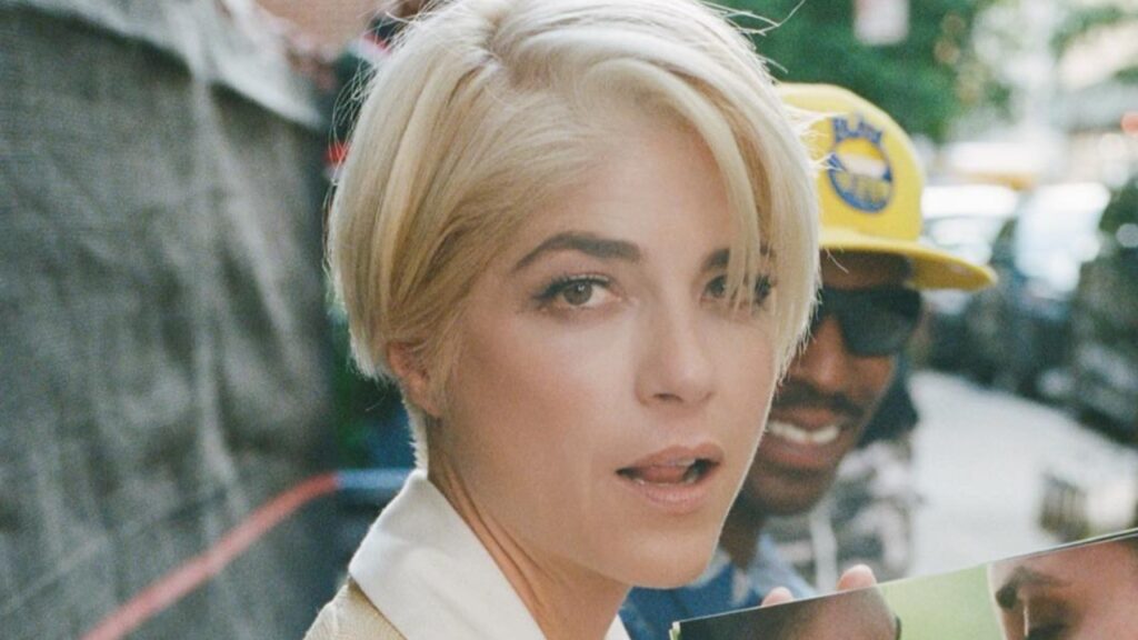 Selma Blair close up