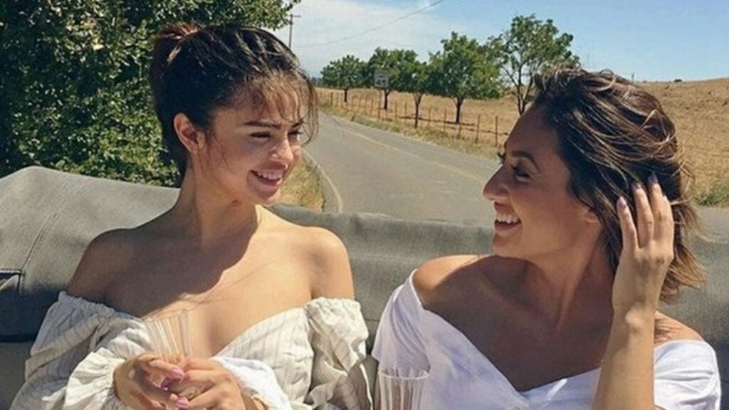 Selena Gomez reunites with her kidney donor, Francia Raisa