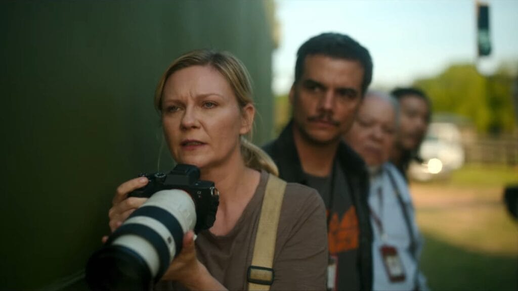 Kirsten Dunst leads in the trailer for Civil War