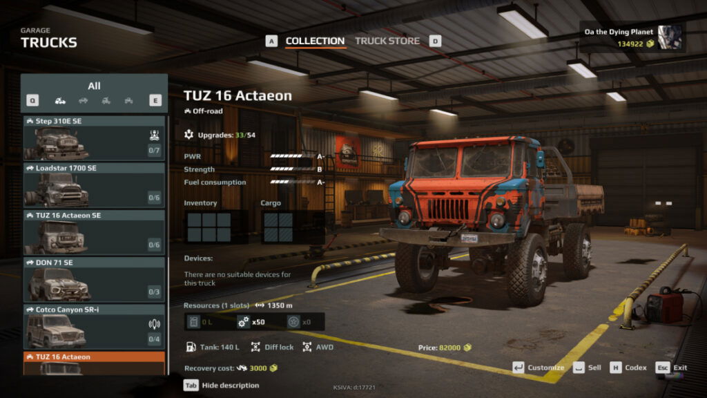 A TUZ 16 sits in the player's garage