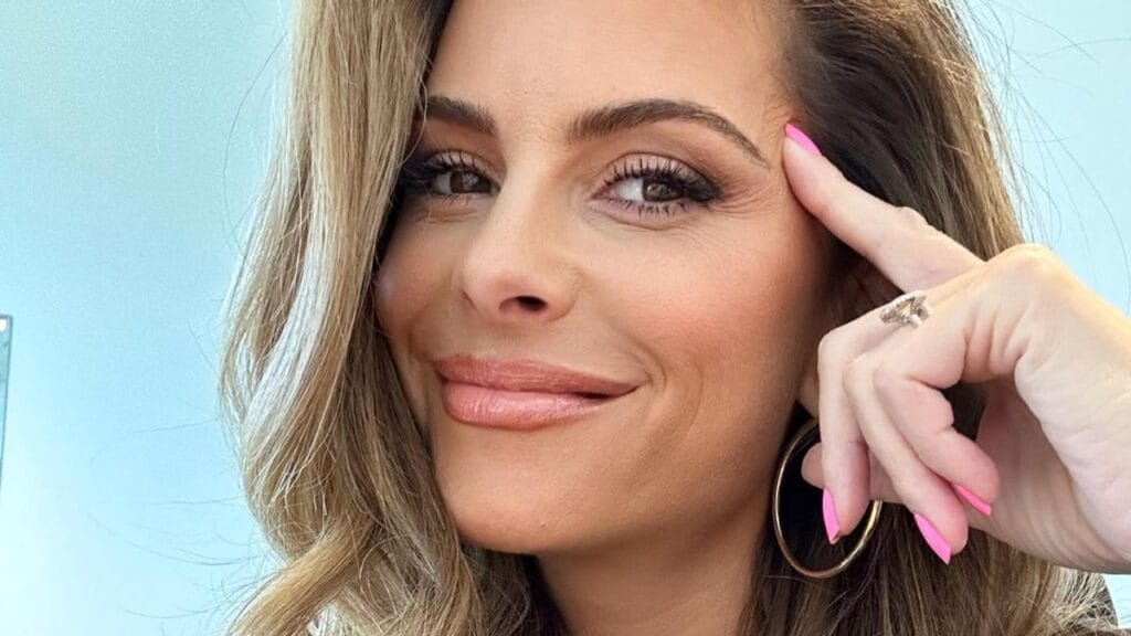 Maria Menounos close up