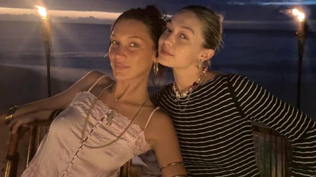 Gigi and Bella Hadid pose together