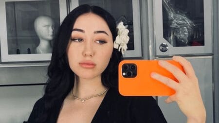 Noah Cyrus responds to Liam Hemsworth photo backlash