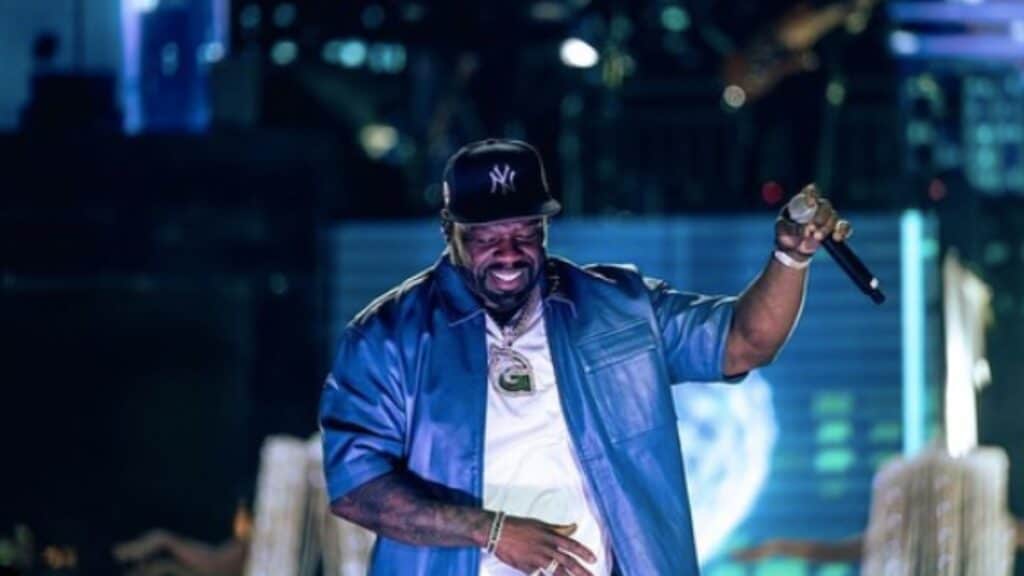 50 Cent performing