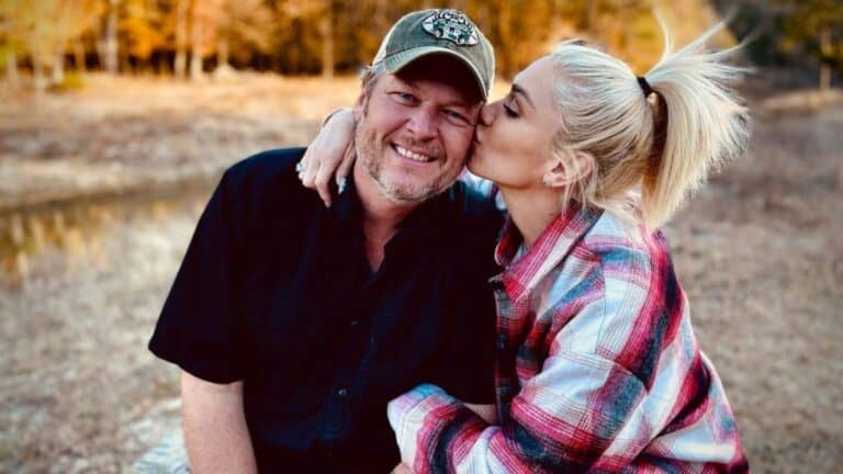 Gwen Stefani and Blake Shelton.