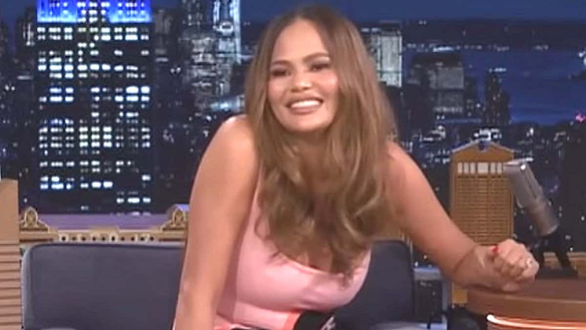 Chrissy Teigen Suffers Embarrassing Injury  During Family Vacation