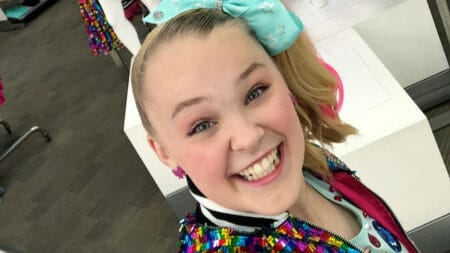 Jojo Siwa Kids, Jojo Siwa Surrogates