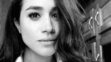 meghan markle monochrome selfie