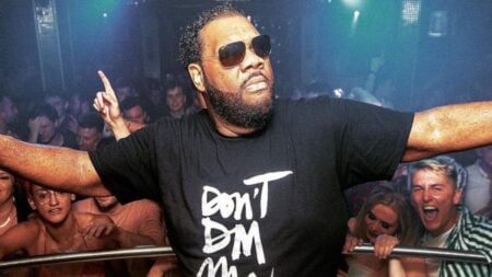 Rapper Fatman Scoop performing at a concert