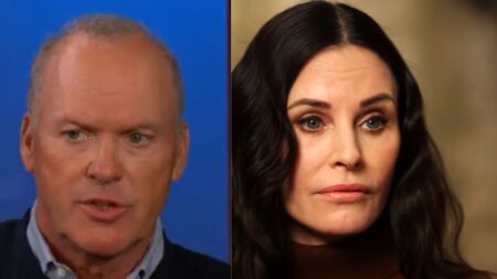 Michael Keaton and Courteney Cox were in a five-year relationship in the 90s'.