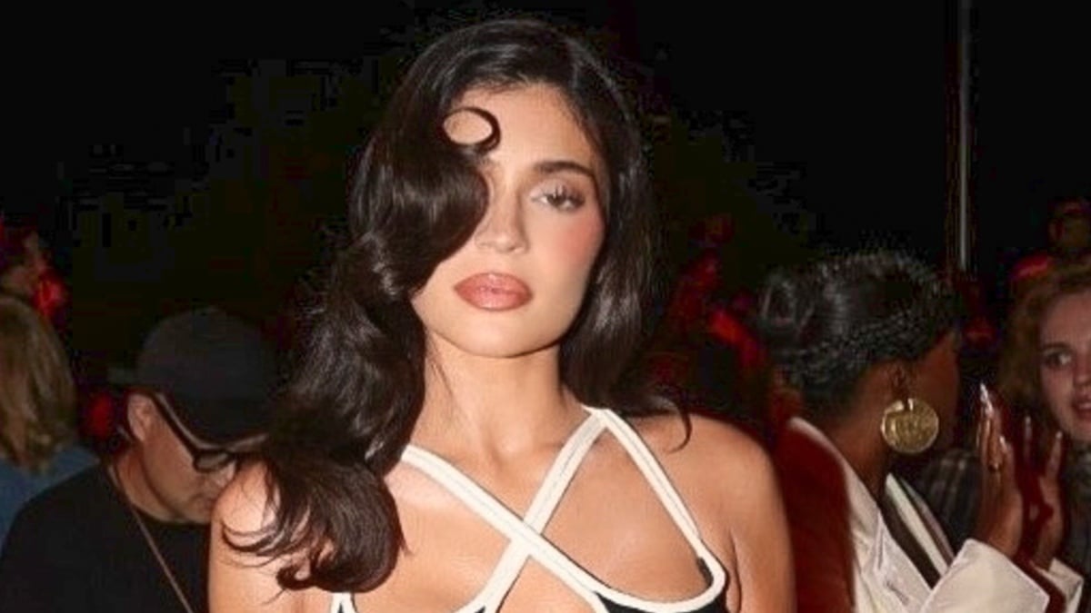 Kylie Jenner Ridiculed for ‘Out of Touch’ Fashion Choice: ‘She Went Too Far This Time’