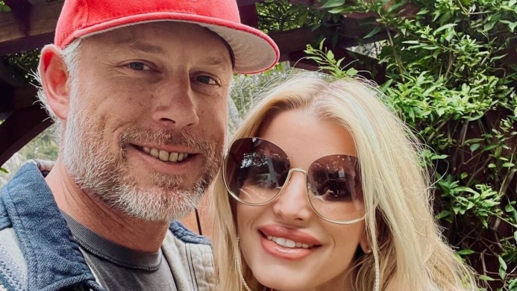 Jessica Simpson 'Obsessed With Surgery,' Husband Eric Johnson at 'Breaking Point': 'Just a Matter of Time'