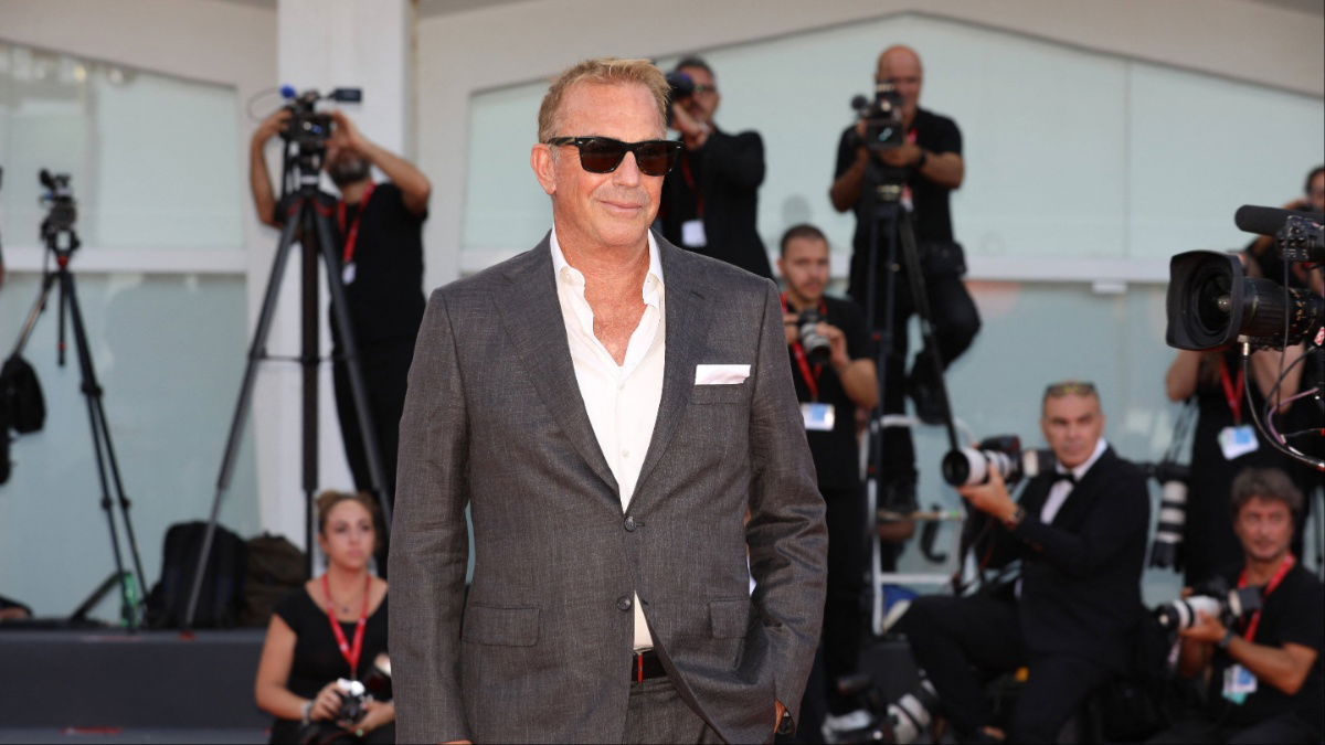 Kevin Costner Trying To Prove He’s Not ‘Desperately Pathetic’ As He Looks To Find New Hollywood Girlfriend: ‘I Know How To Meet Girls’