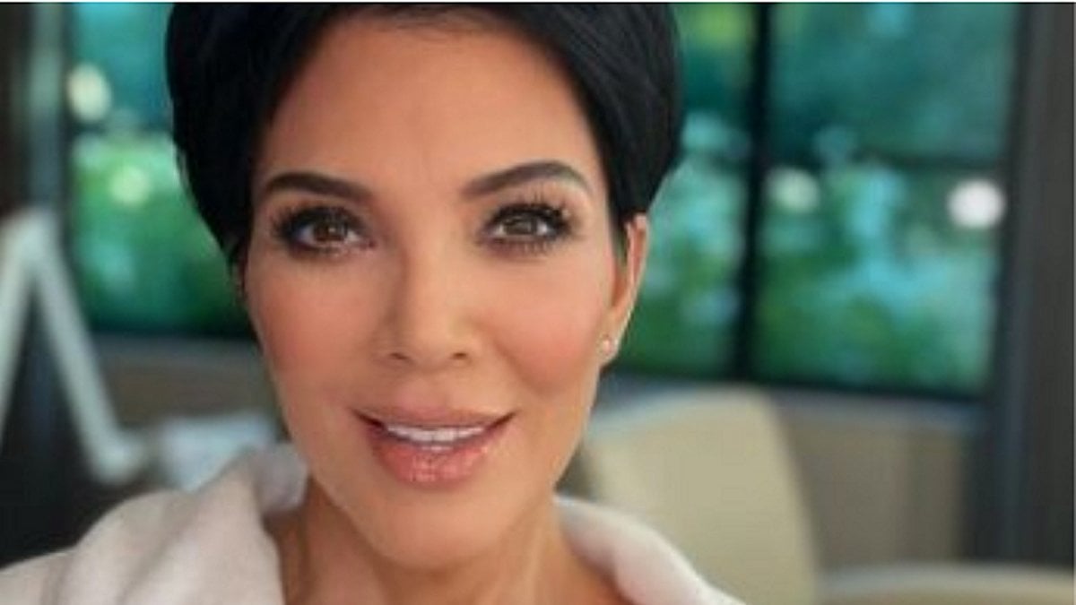 Kris Jenner Deemed ‘Ridiculous’ By Fans Who Catch Kardashians Star In ‘Embarrassing’ Rookie Photoshop Fail