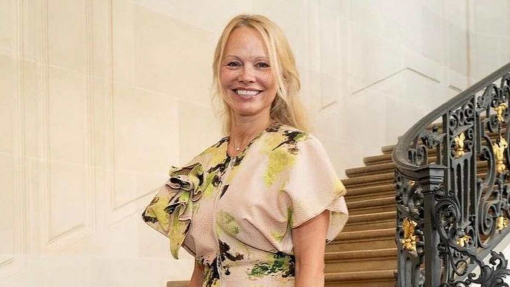 Pamela Anderson at the Paris Fashion Week.