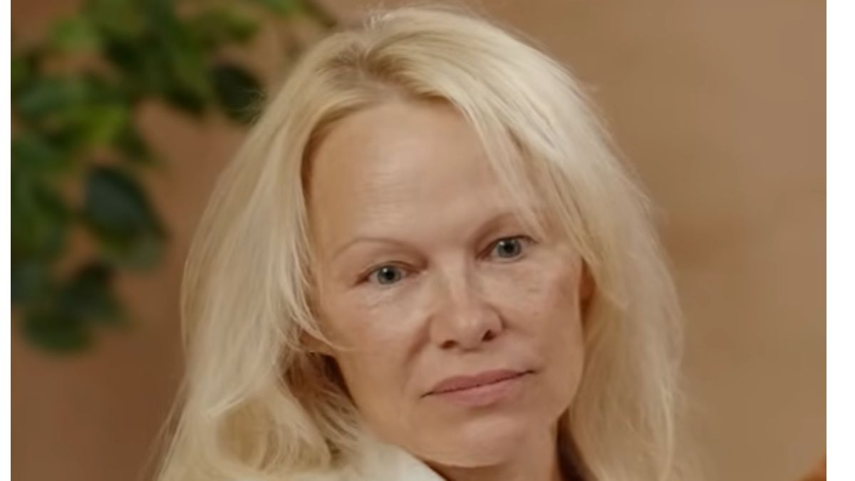 Pamela Anderson Doesn’t ‘Want to Go Backwards’ After Turning Down Baywatch Documentary