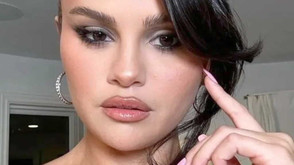 Selena Gomez poses close up