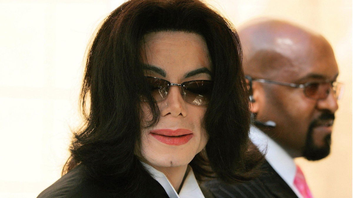 Michael Jackson Once Crashed One of Diddy’s Parties as Disgraced Rapper Says ‘Mike Was Smooth’: This Is ‘Not a Good Look’