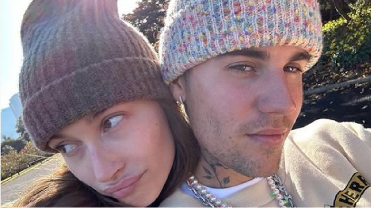 Justin Bieber Comes Out Of Hiding Smiles Behind Hailey Bieber And Baby Jack In Family Photo: ‘Something Seems Very Off’