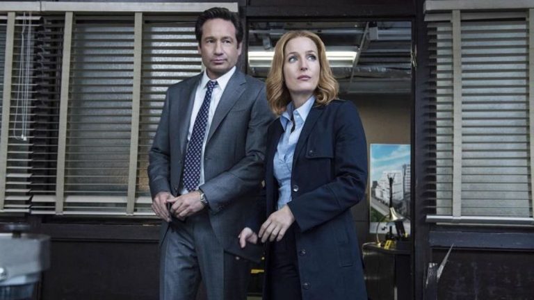 The X-Files co-stars David Duchovny and Gillian Anderson reflect on their on set tension during the early years of the show.