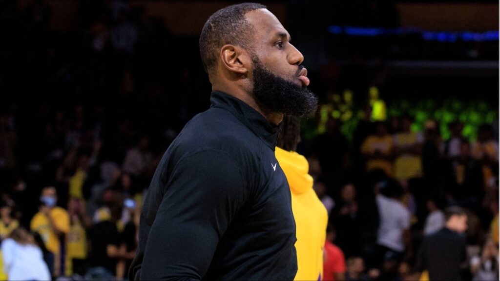 LeBron James warms up before Lakers vs. Warriors