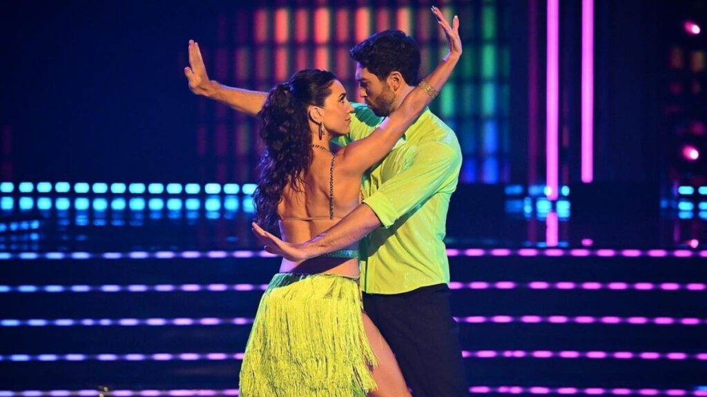 Who Won 'Dancing With the Stars' Season 33 Following Grand Finale ...