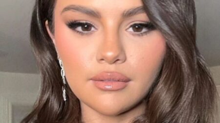 Selena Gomez posing close up