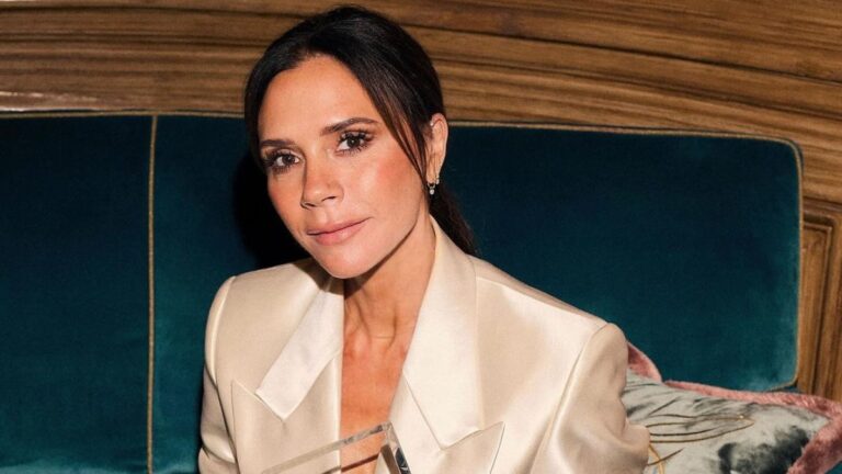 Victoria Beckham in a white outfit at the Harper's Bazaar Women of the Year Awards.