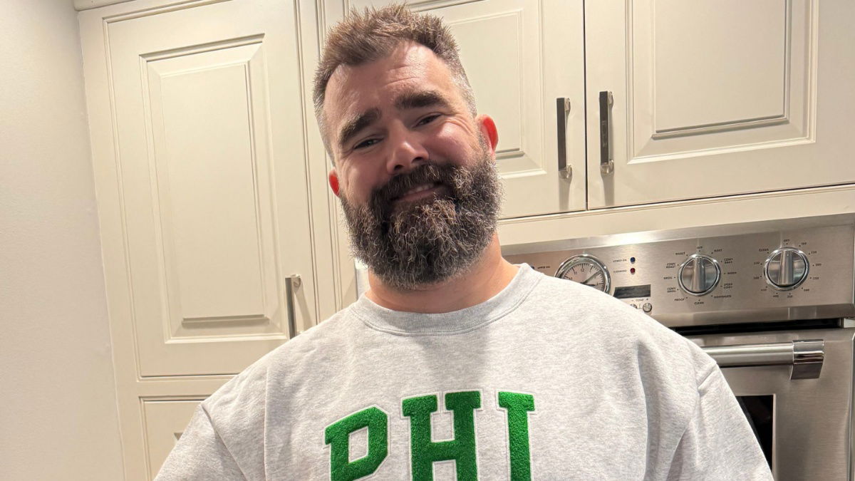 Jason Kelce Shares ‘Hilarious’ Plans For ‘Sentimental’ Taylor Swift Christmas Gift: He ‘Has To Follow Through With This Now’