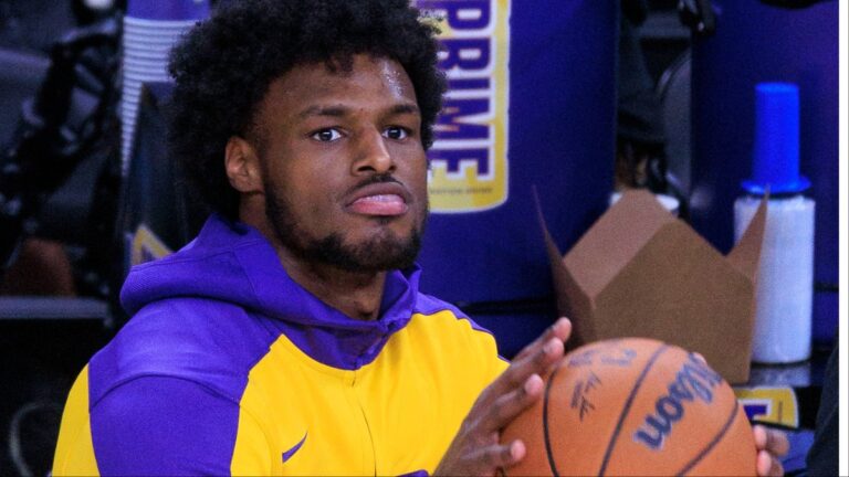 Bronny James warms up for Lakers vs. Timberwolves