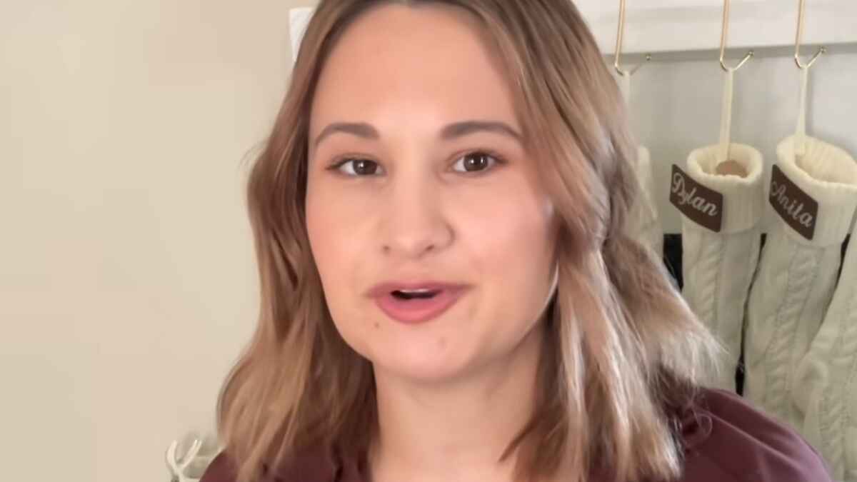 Gypsy Rose Blanchard Claims She’s ‘Not A Millionaire’ After TikTok Hacker Demands Money For Her Account Back