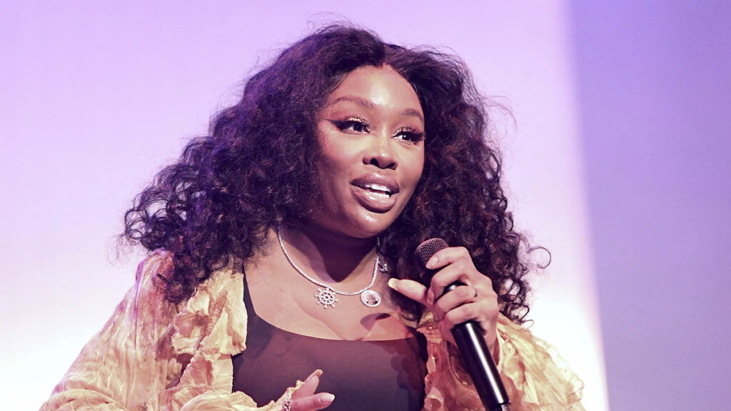 SZA performs at the 2022 Outside Lands Music And Arts Festival - Day 1