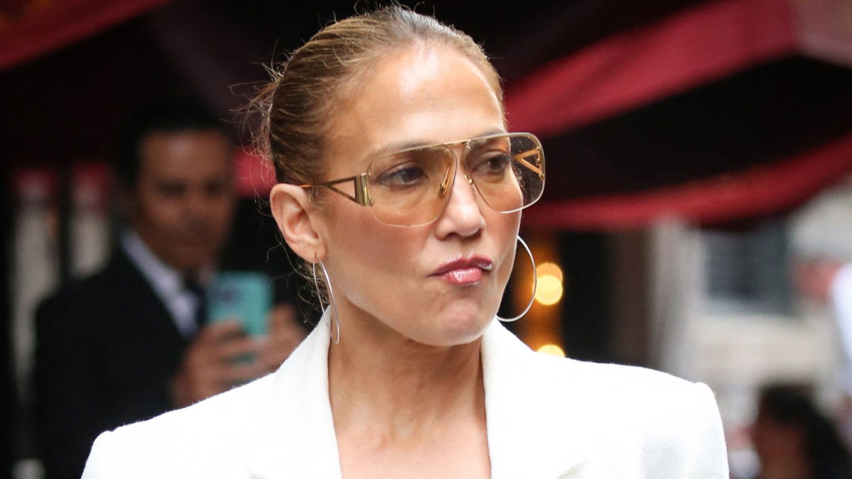 Unearthed Images Show Jennifer Lopez Yelling at Diddy on the Night of Alleged Jay-Z Rape Incident: “She Was Obviously There For a Reason’