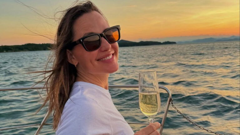 Jennifer Garner Blasted For Making the LA Wildfires 'All About Herself' After Heartbreaking Loss