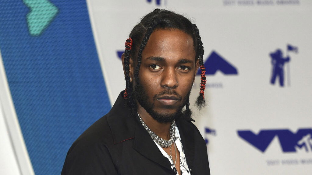 Kendrick Lamar at MTV Video Music Awards 2017