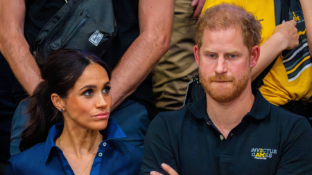 Meghan Markle looking at Prince Harry