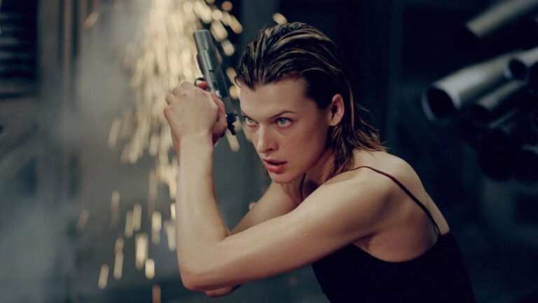 A shot of Milla Jovovich from the first Resident Evil movie