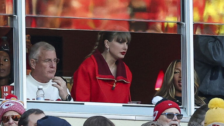 Taylor Swift Attends Raiders vs Chiefs NFL Game