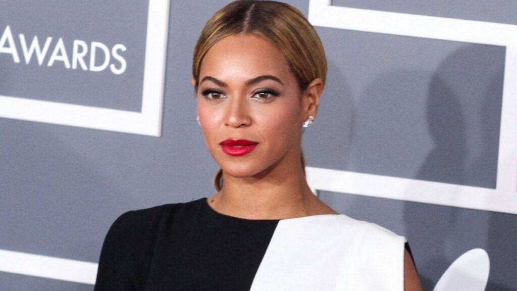 Beyonce on the red carpet.