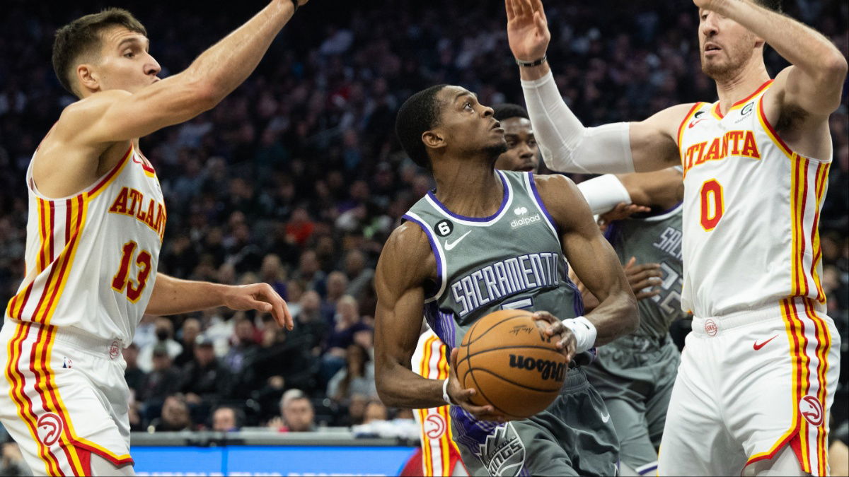 NBA Star De’Aaron Fox’s Wife Caught in Aggressive Courtside Clash With Former Teammate in Sacramento: ‘She Needs To Let Her Man Handle That’