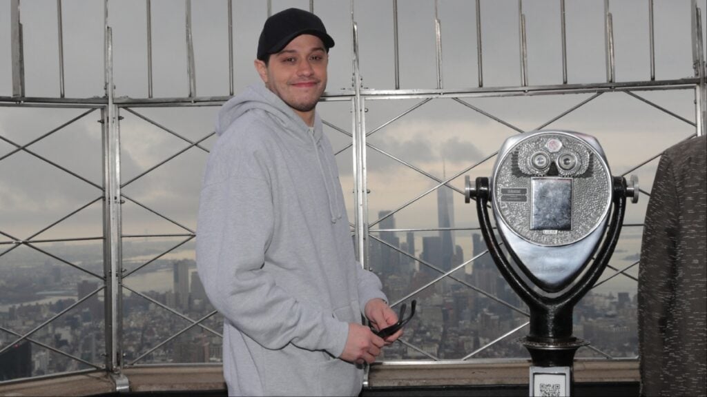 Pete Davidson looking at the Skyline