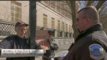 80-Year-Old Virginia Man Chained Outside White House With Sign 'King Trump & Pres. Musk Are Killing Veterans!': 'Domestic Enemies!