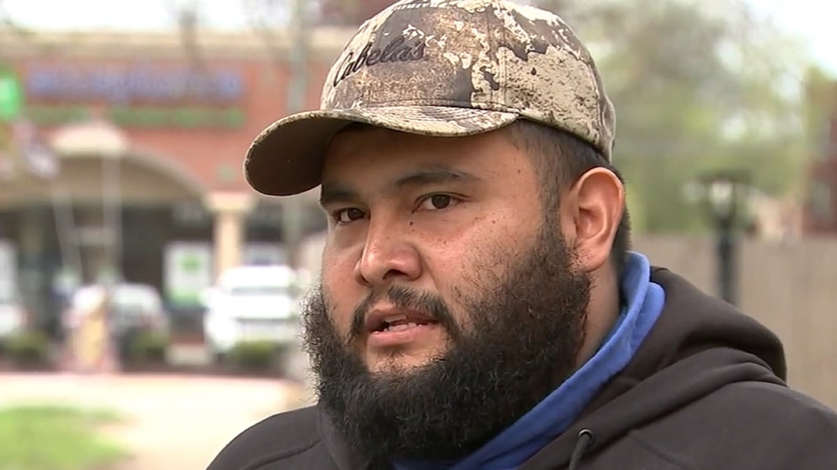 Chicago Homeowner Shares House With Squatters Until They Agree to Leave: ‘If Ya Can’t Beat Em, Join Em!’