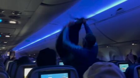 A picture inside the Minnesota flight.