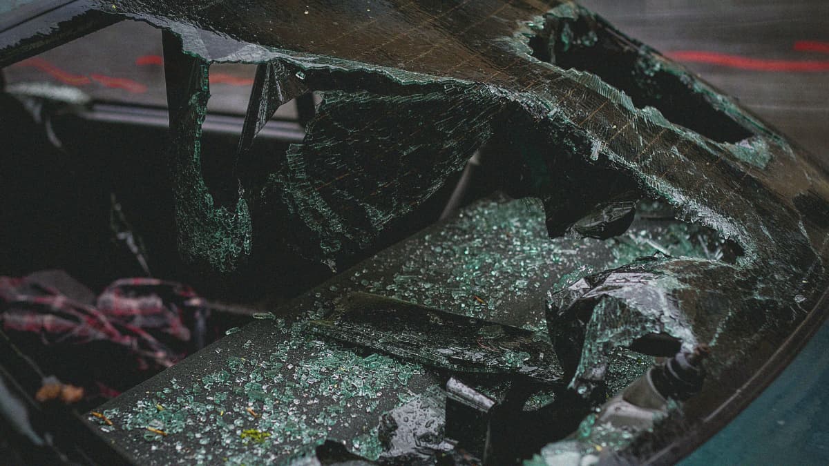 Pennsylvania Husband Wrecks Car Because of Divorce: ‘Get a Lawyer Immediately’