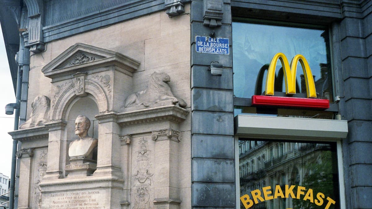 Virginia McDonald’s Only Allows Customers In After They Ring a Doorbell: ‘I’m All For It’