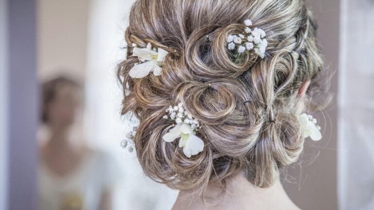 illinois bride drives maid of honor crazy, considers backing out of wedding