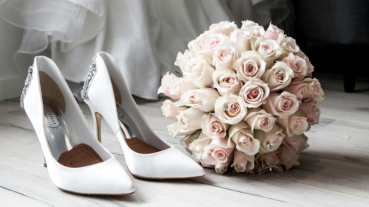California Bride Considers Skipping Thank-Yous After Wedding Almost Ruined, ‘Everything Was Perfect—Almost’